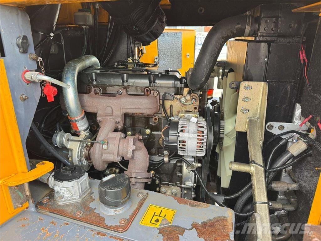 Terex TA9 Зчленовані самоскиди