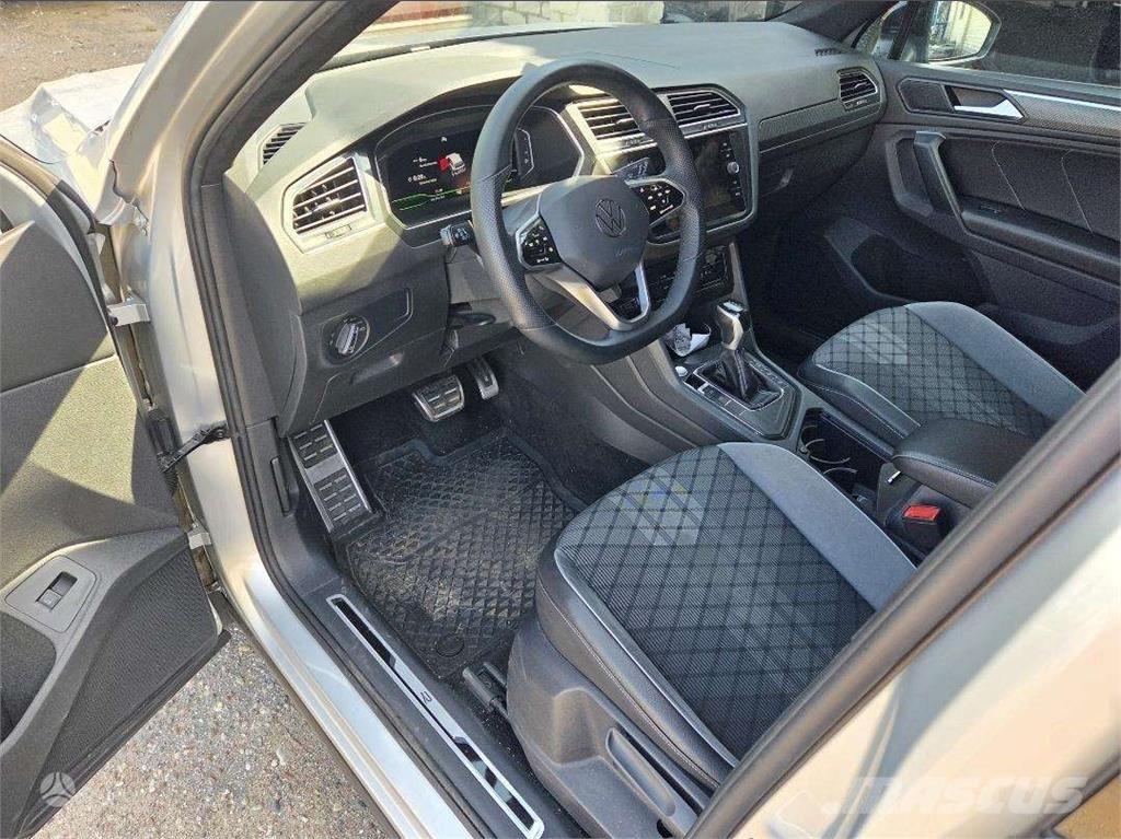 Volkswagen  Автомобілі
