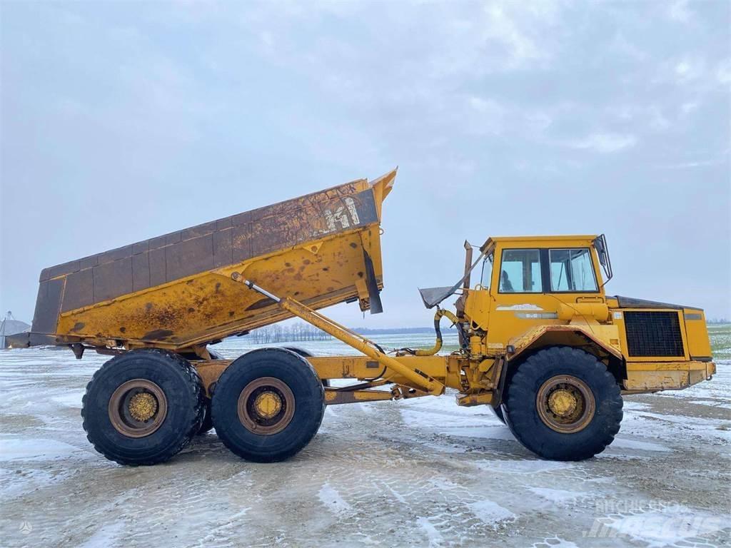 Volvo A25C , Nr. 5 Зчленовані самоскиди