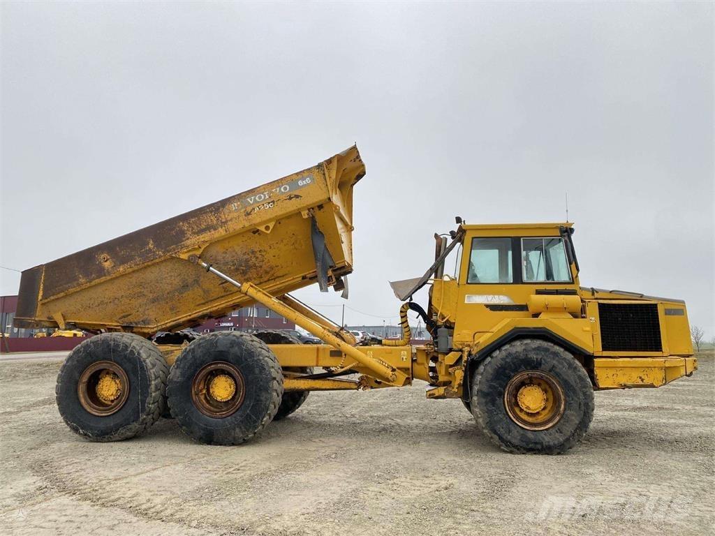 Volvo A25C , Nr.6 Зчленовані самоскиди
