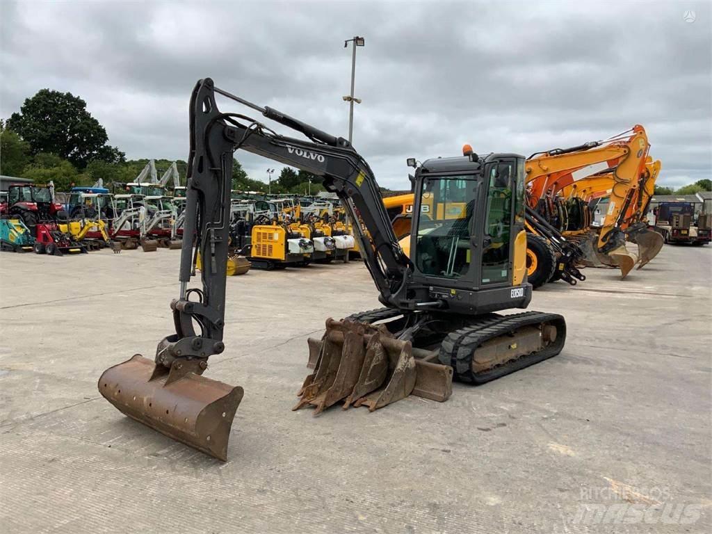 Volvo ECR50 Гусеничні екскаватори