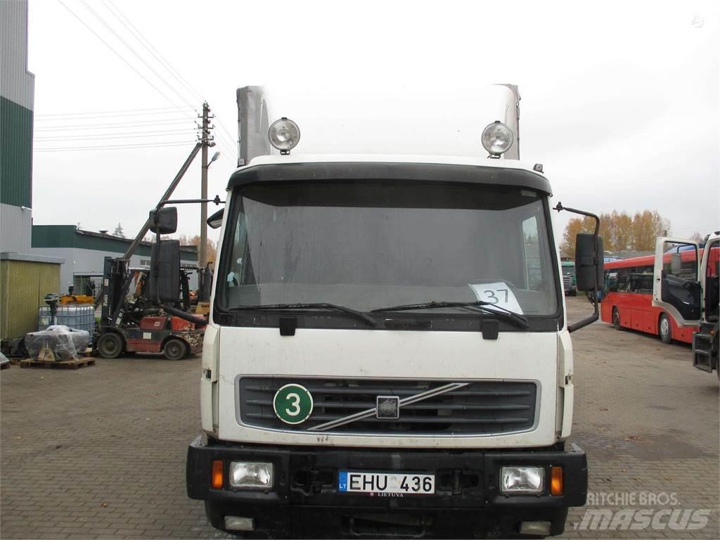 Volvo FL6 Тентовані вантажівки