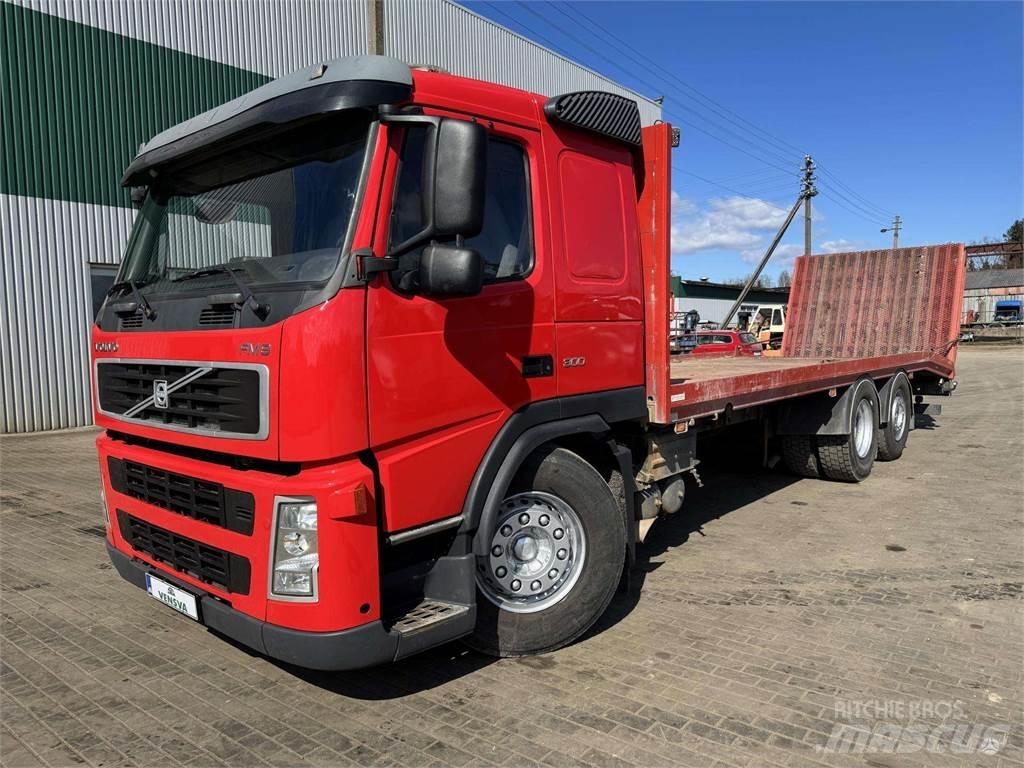 Volvo FM 9 Вантажівки-платформи/бокове розвантаження