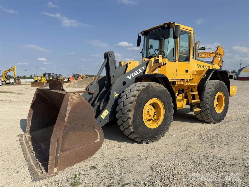 Volvo L 110 E Фронтальні навантажувачі