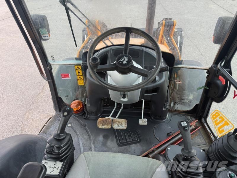 JCB 3 CX Екскаватори-навантажувачі