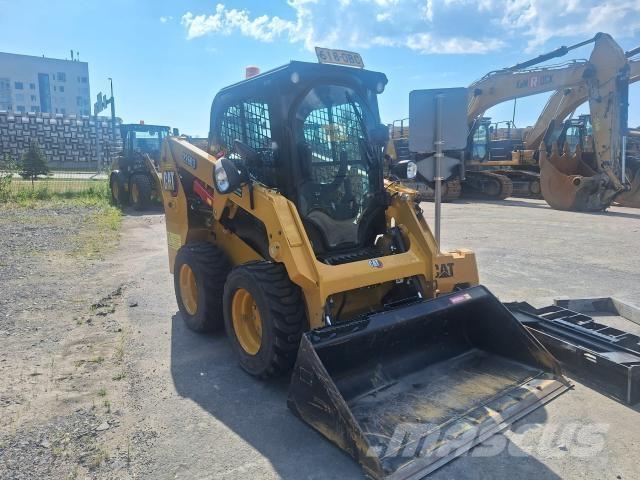 CAT 226D3 Фронтальні навантажувачі