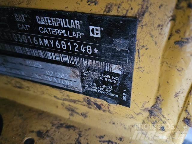 CAT 301.6 Міні-екскаватори < 7т