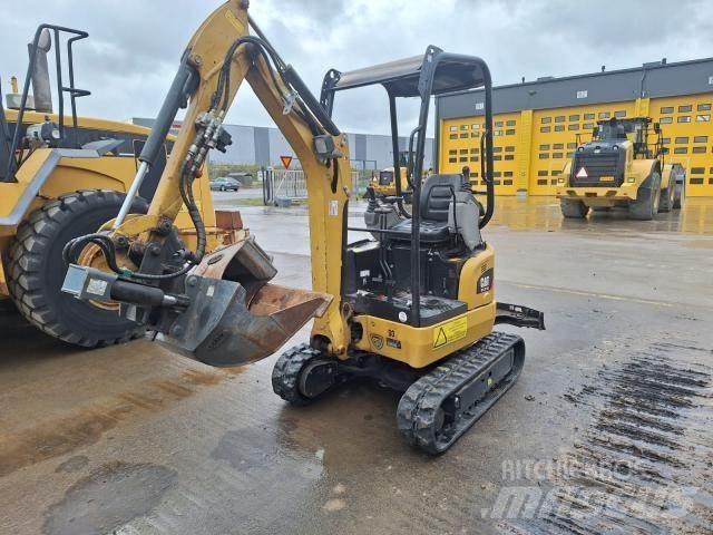 CAT 301.7DCR Міні-екскаватори < 7т