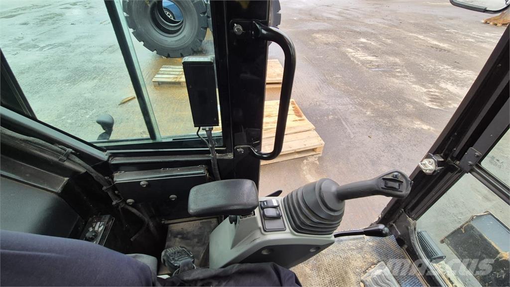 CAT 308E2CR Міні-екскаватори < 7т