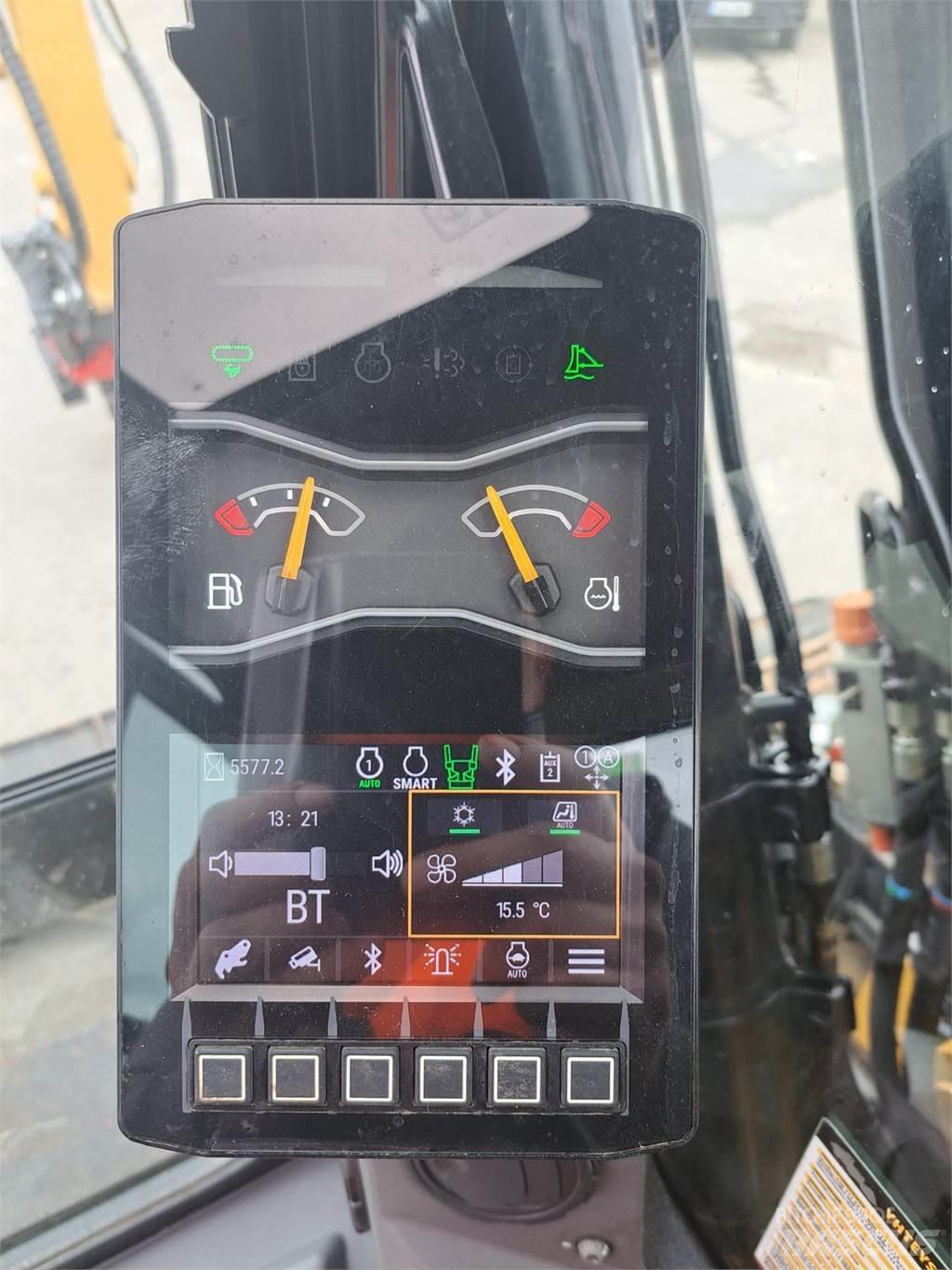 CAT 310 Міні-екскаватори < 7т