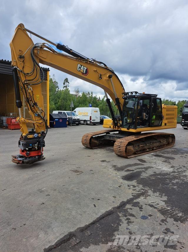 CAT 330 Гусеничні екскаватори