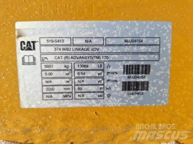 CAT 374 Гусеничні екскаватори