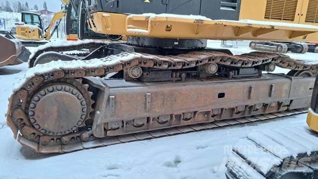 CAT 390D LME Гусеничні екскаватори