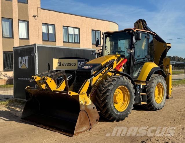 CAT 444 Екскаватори-навантажувачі