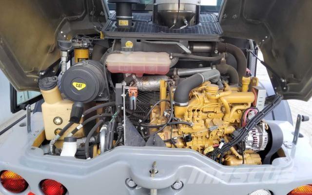 CAT 908H2 Фронтальні навантажувачі