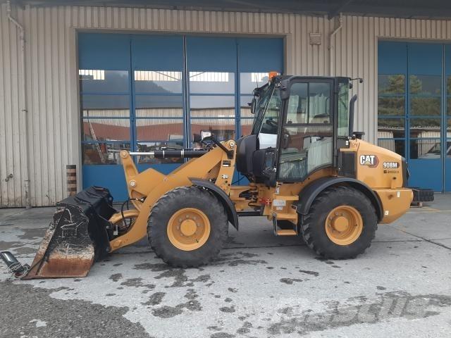 CAT 908M Фронтальні навантажувачі