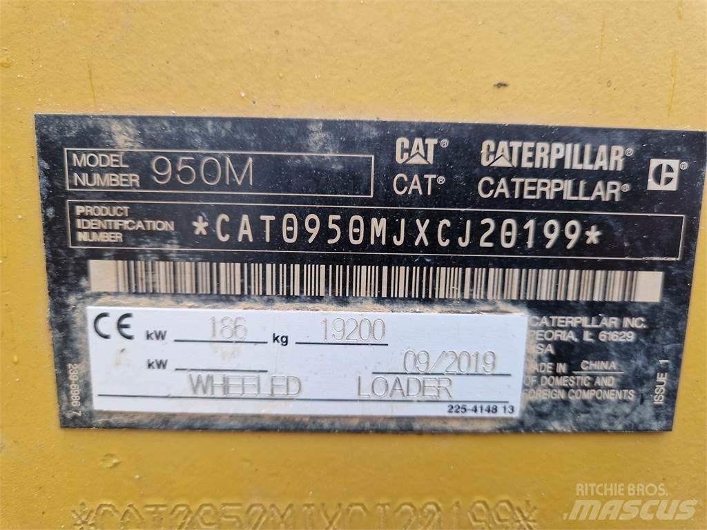 CAT 950M Фронтальні навантажувачі