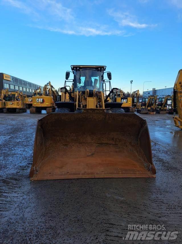 CAT 950M Фронтальні навантажувачі