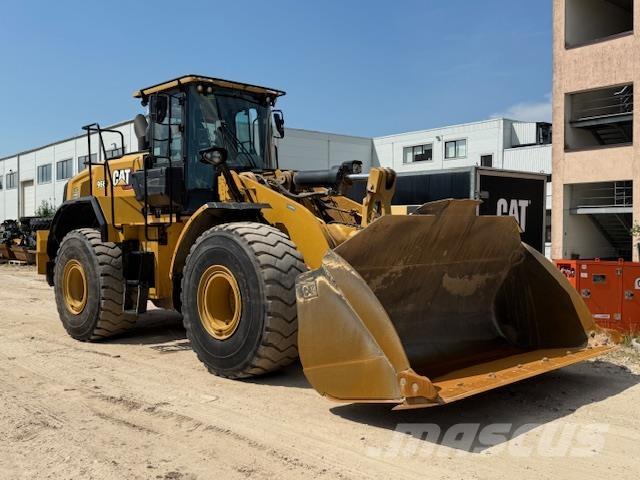 CAT 966 Фронтальні навантажувачі
