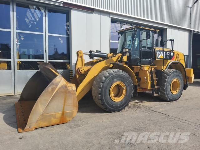 CAT 972M XE Фронтальні навантажувачі