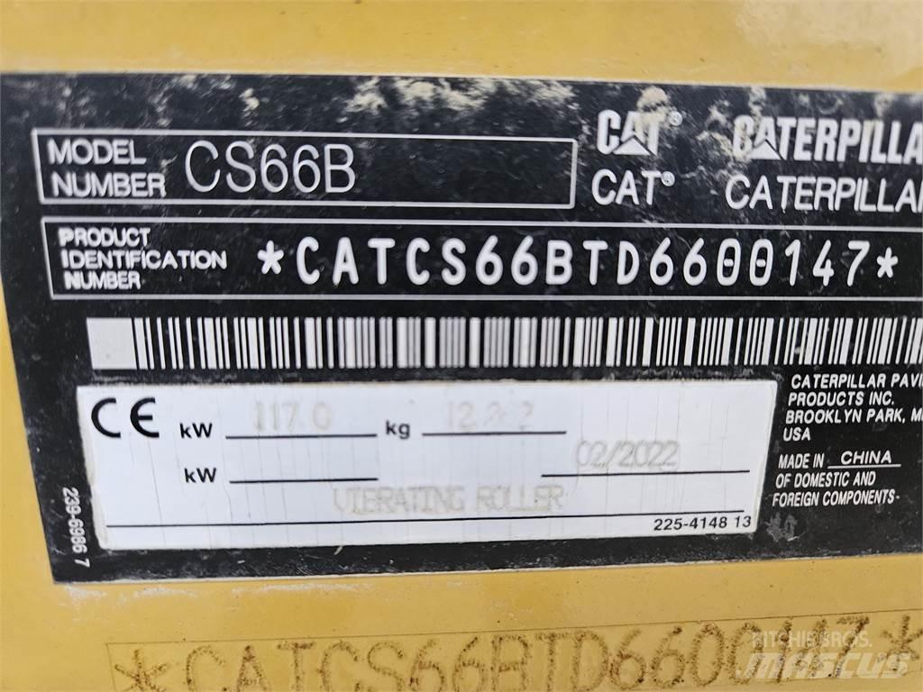 CAT CS66B Грунтові котки