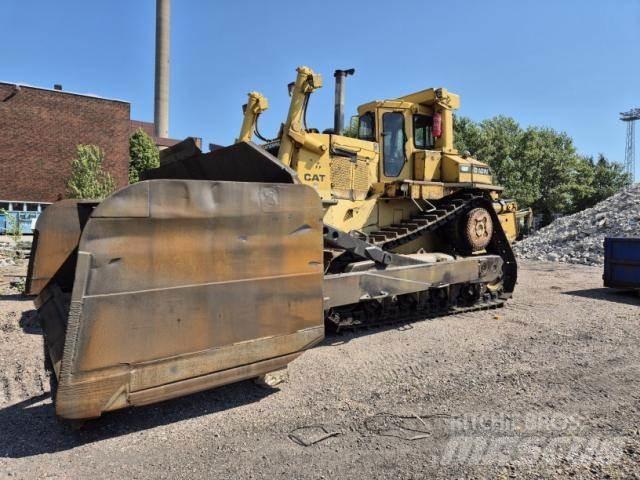 CAT D10N Гусеничні бульдозери