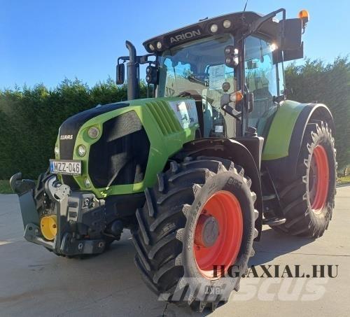 CLAAS ARION 550 Трактори