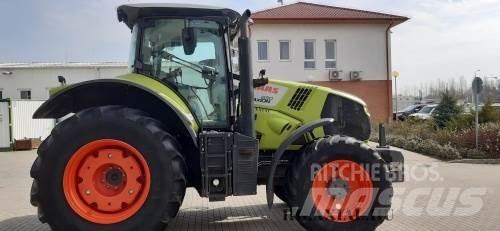 CLAAS Axion 830 Трактори
