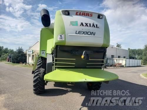 CLAAS Lexion 540 Зернозбиральні комбайни