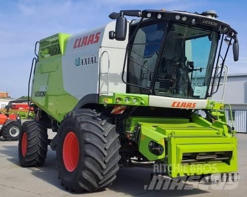 CLAAS Lexion 660 Зернозбиральні комбайни