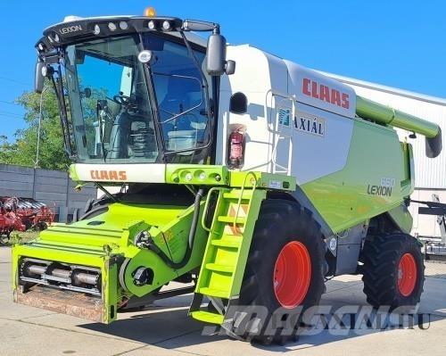 CLAAS Lexion 660 Зернозбиральні комбайни
