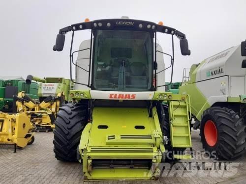 CLAAS Lexion 670 Зернозбиральні комбайни