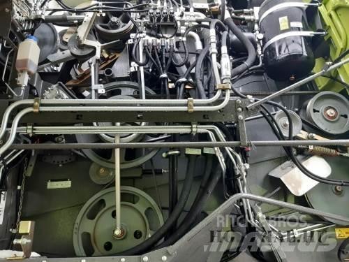 CLAAS Lexion 670 Зернозбиральні комбайни