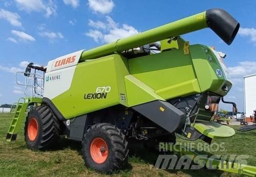 CLAAS Lexion 670 Зернозбиральні комбайни
