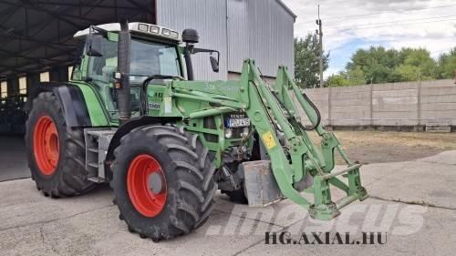 Fendt 820 Vario Трактори