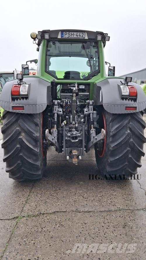 Fendt 933 Vario Трактори