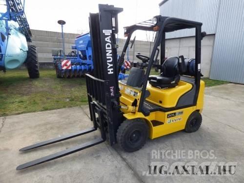 Hyundai 20L-7M Сільгосптехніка - Інші