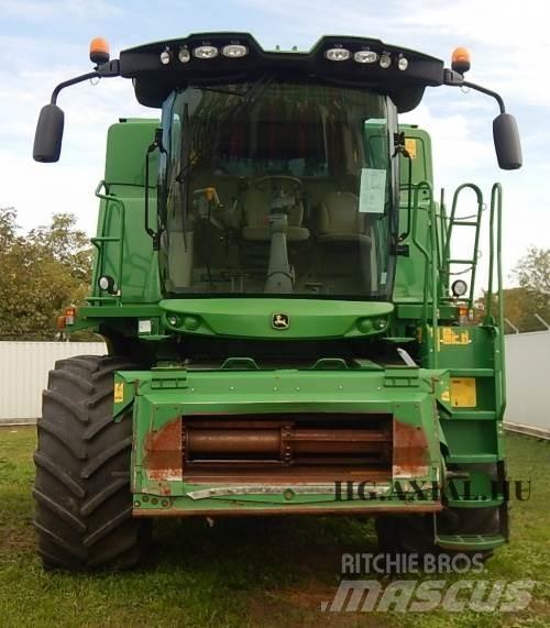John Deere W540 Зернозбиральні комбайни