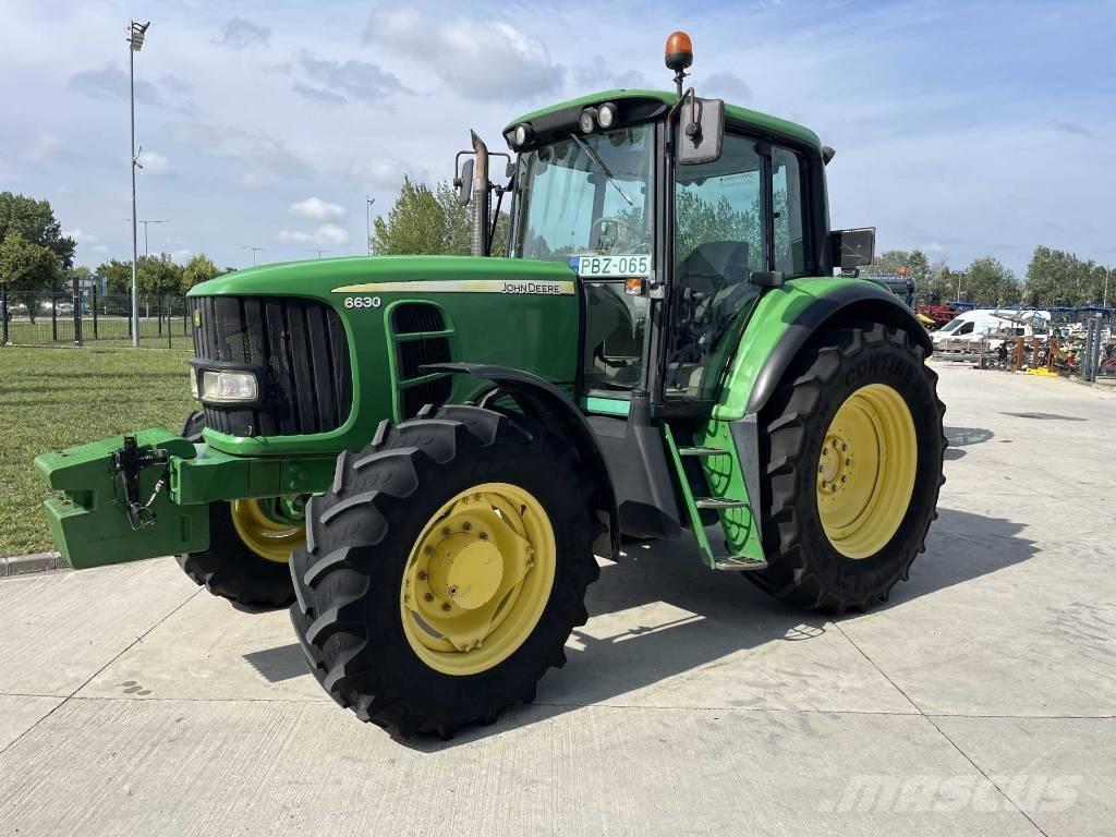 John Deere 6630 Трактори