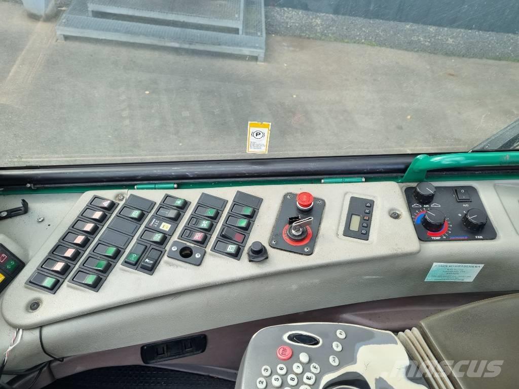 John Deere 1070 D Харвестери