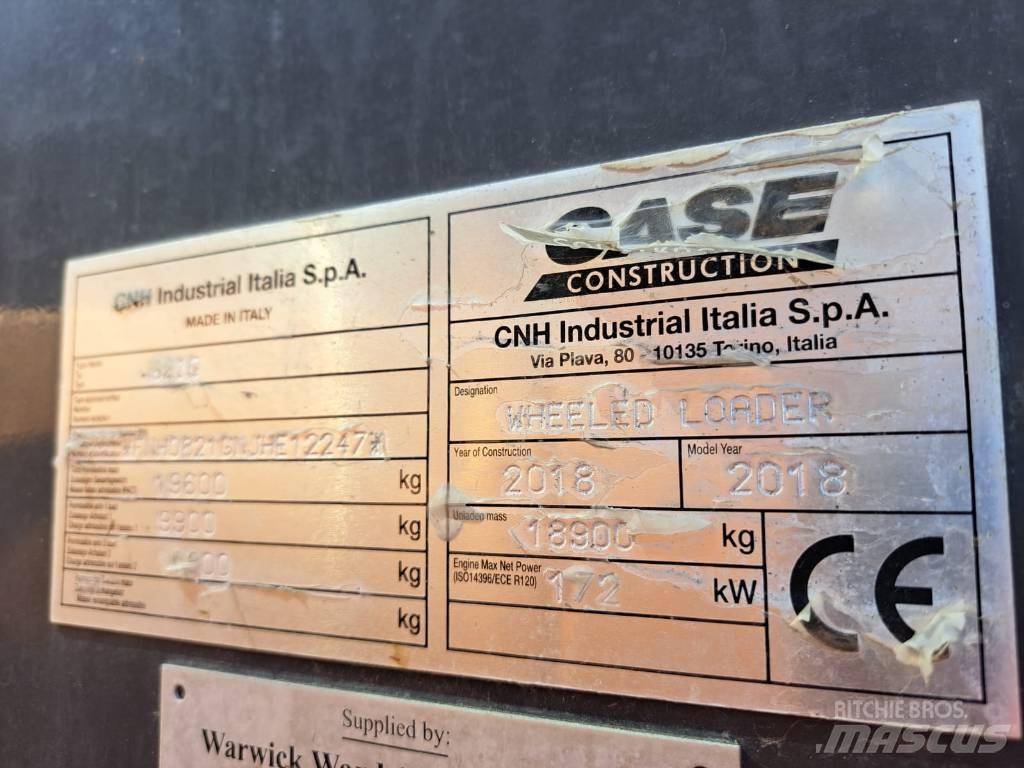 CASE 821 GXR Фронтальні навантажувачі