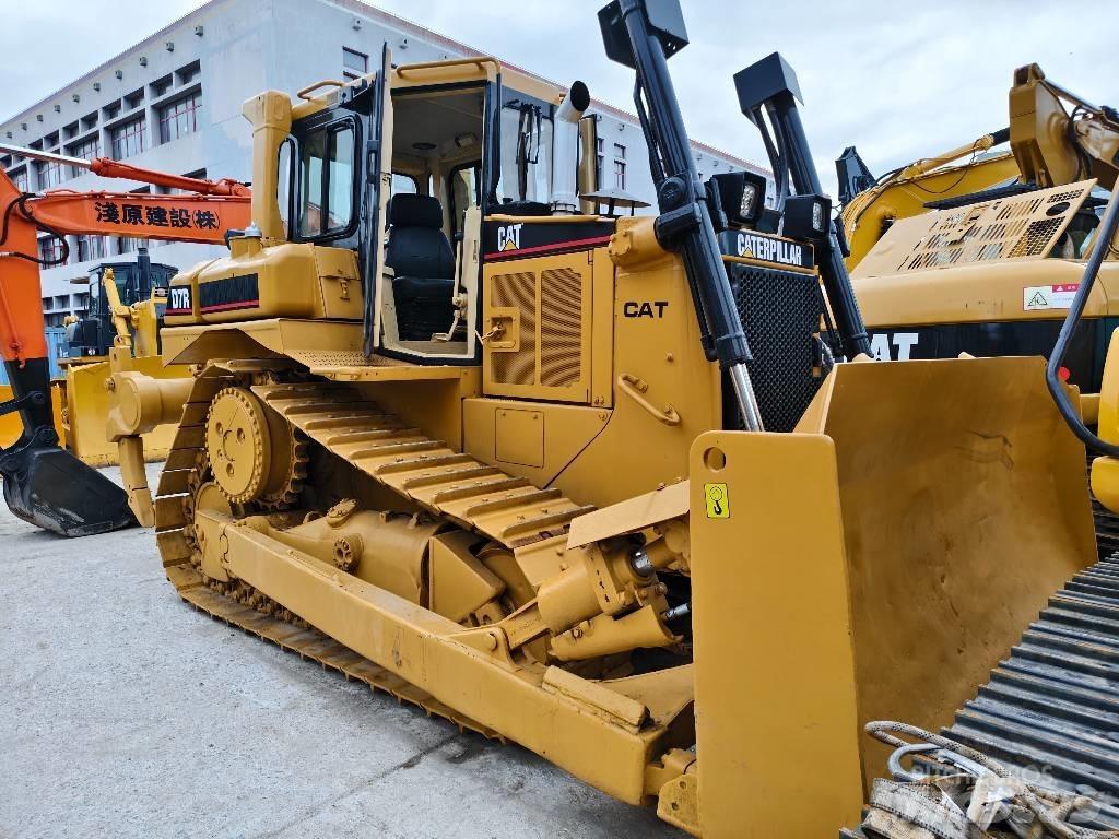 CAT D 7 R Гусеничні бульдозери