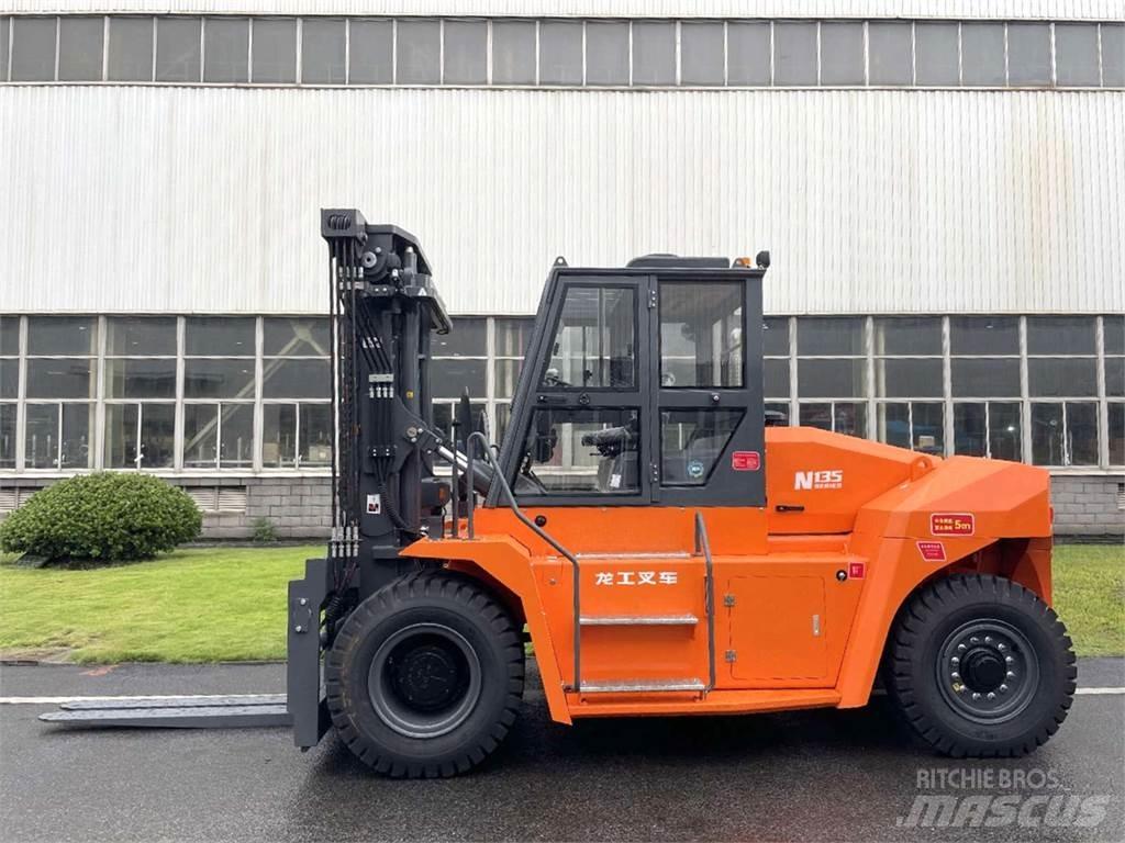 Lonking LG135DT Дизельні навантажувачі