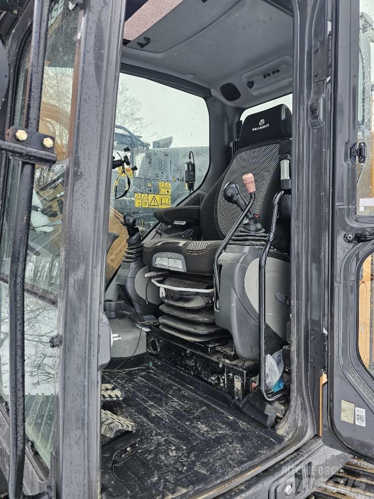 CASE CX 145 D SR Гусеничні екскаватори