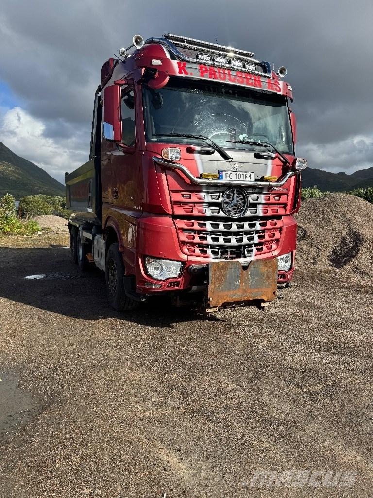 Mercedes-Benz Arocs Самоскиди