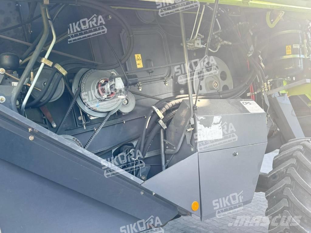 CLAAS Tucano 340 Зернозбиральні комбайни