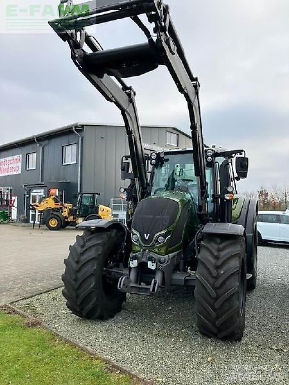 Valtra n155ea Трактори