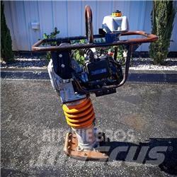 MultiQuip MT 65 H Трамбувальники