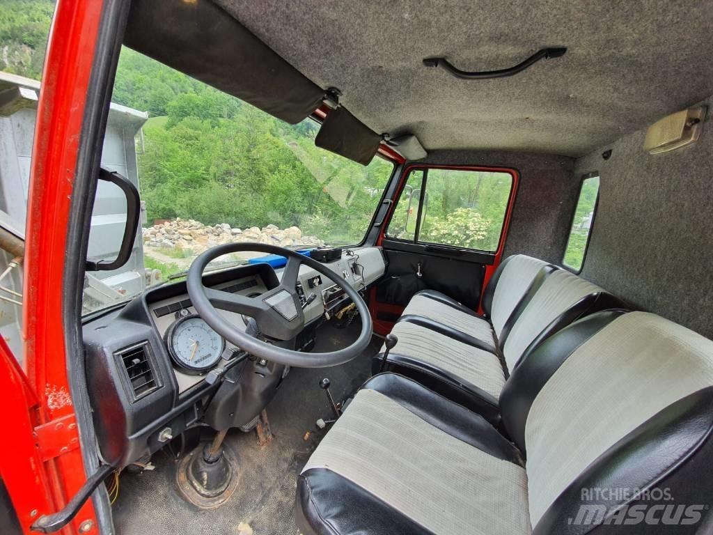 Iveco 645 AN Вантажівки / спеціальні