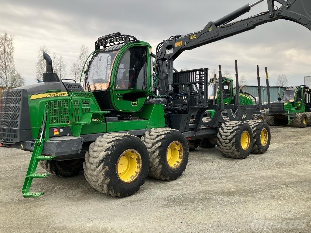 John Deere 1510G Форвардери